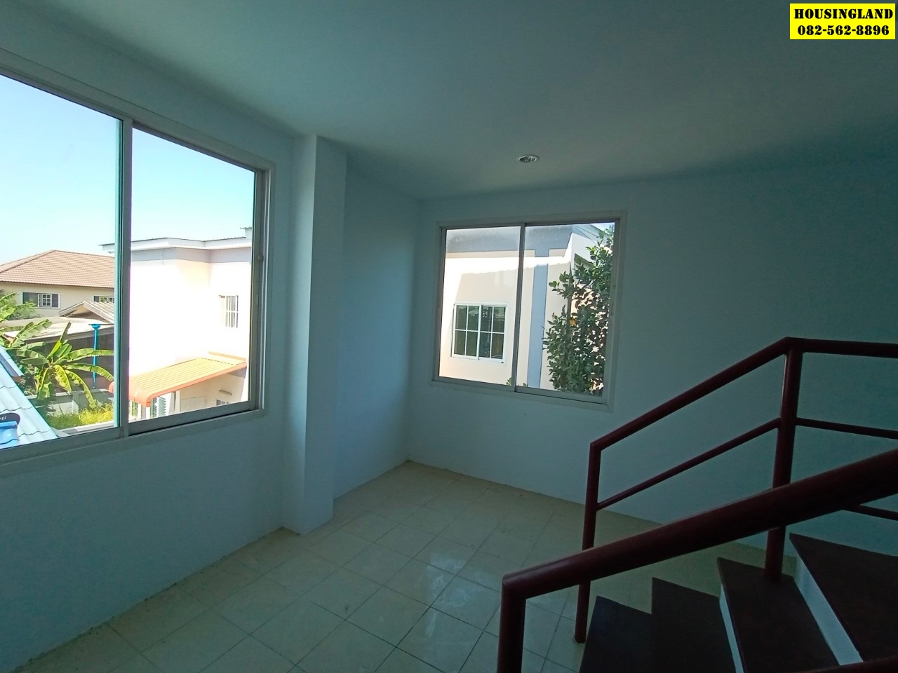 ขายอาคารพาณิชย์ 3 ชั้น ทำเลดีมาก ตำบลสามกอ อำเภอเสนา จังหวัดพระนครศรีอยุธยา